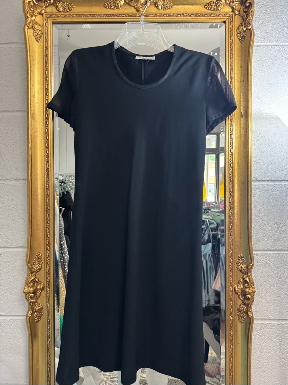 Women's Black Short-Sleeve Midi Dress